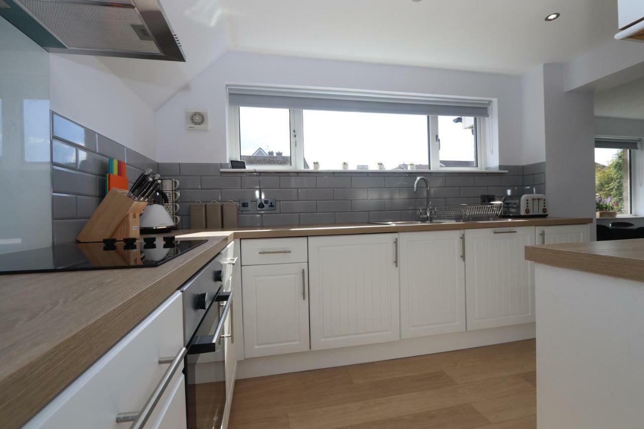 Dunfermline - Luxury 3 Bedroom 2 Bathroom Detached House With Garden Zewnętrze zdjęcie